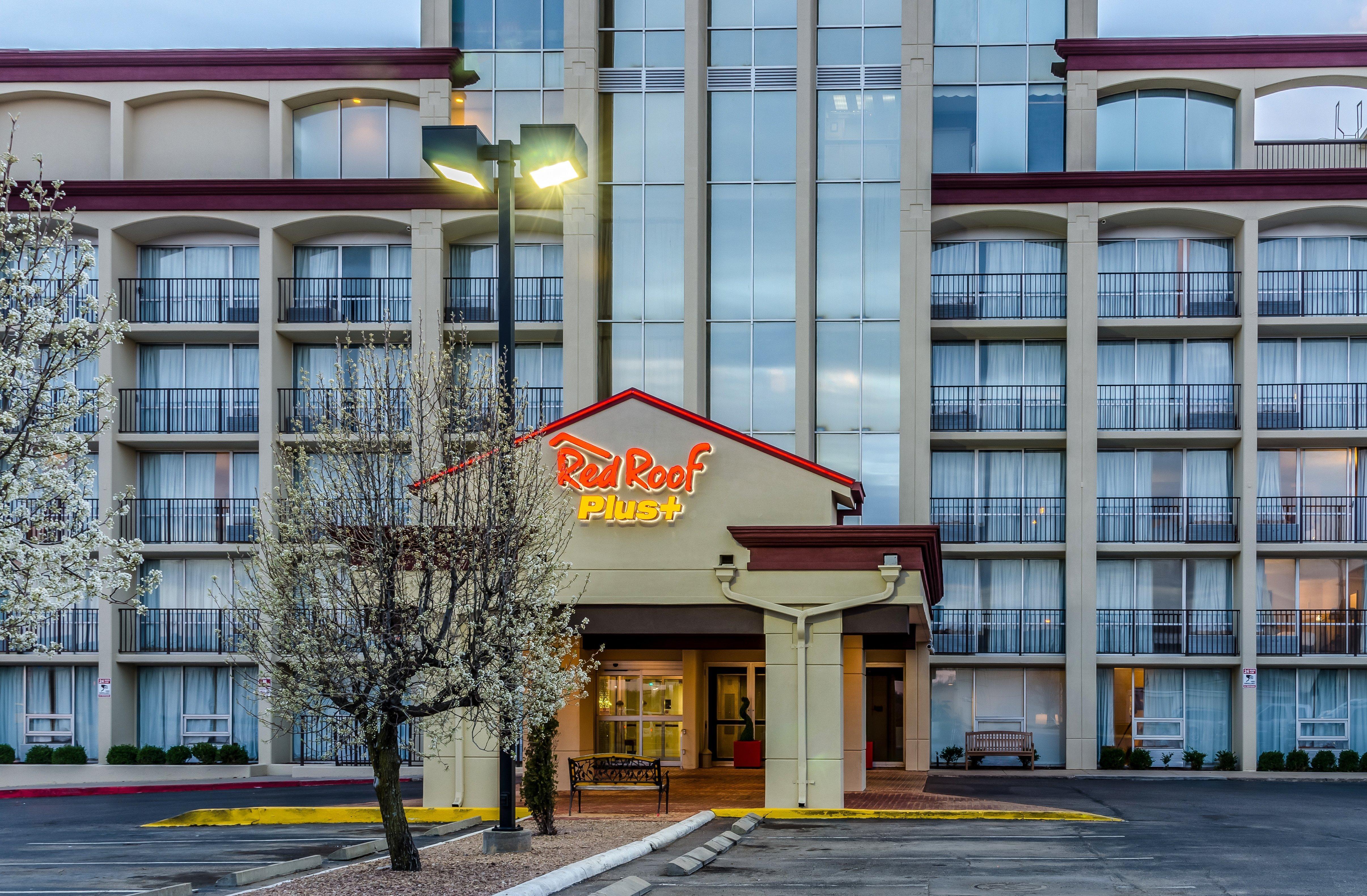 Red Roof Inn Plus+ Wichita East Esterno foto
