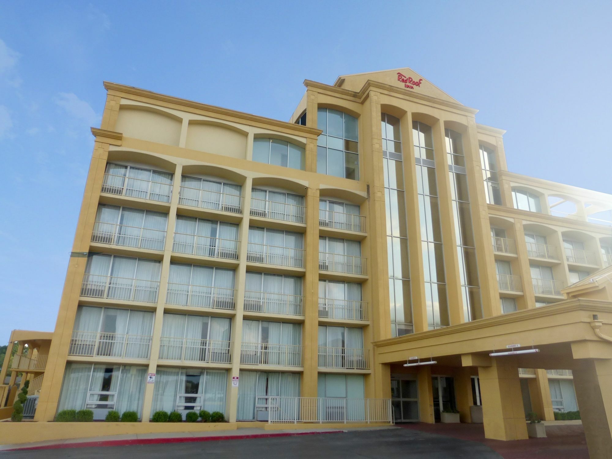 Red Roof Inn Plus+ Wichita East Esterno foto